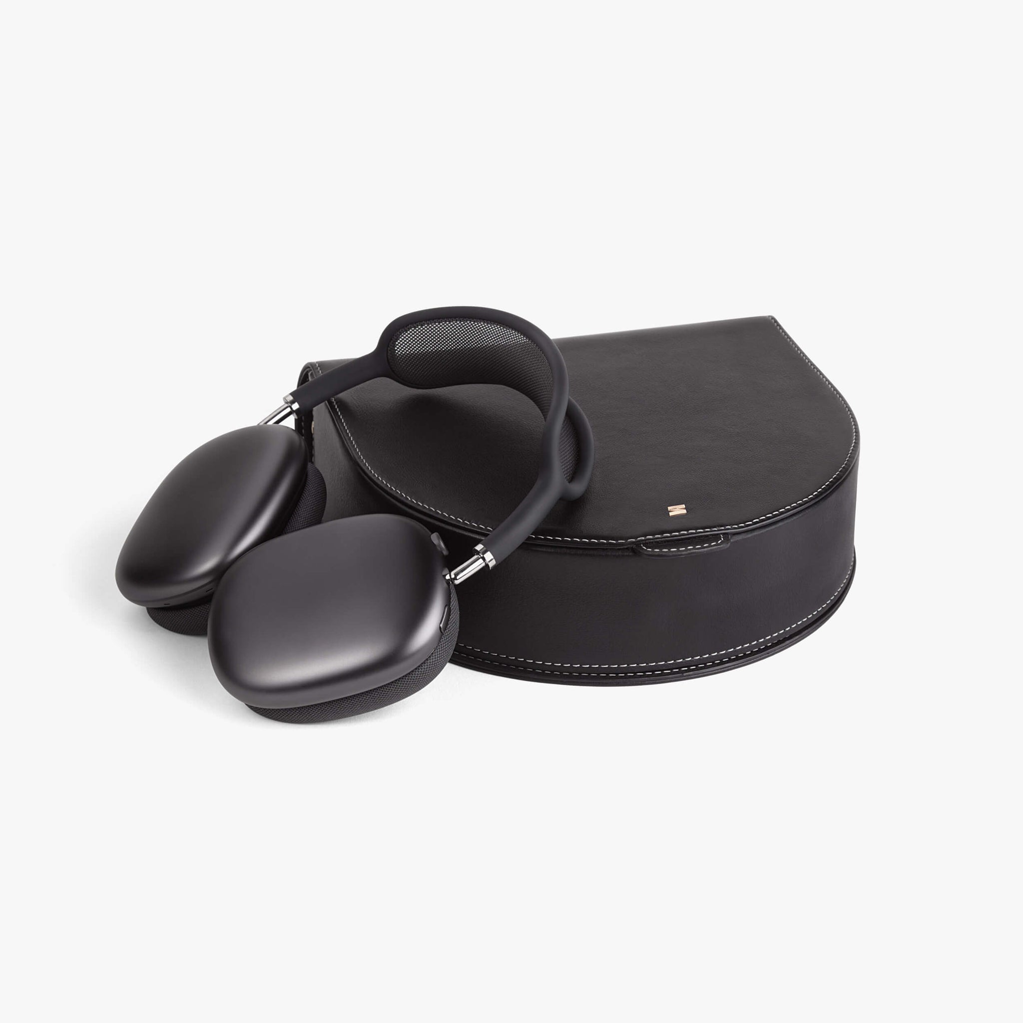AirPods Max Leather Case Black
